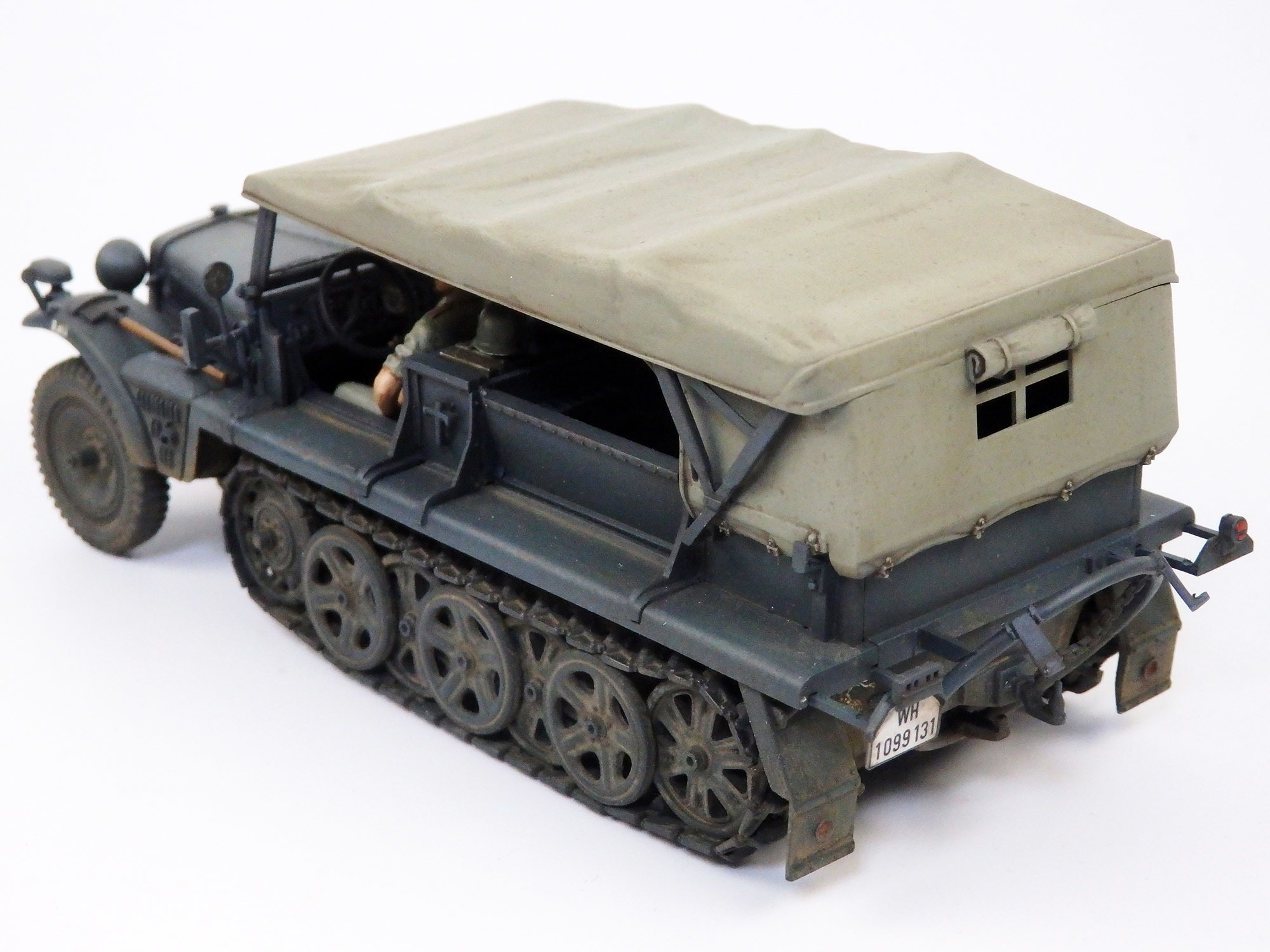 sdkfz_10_004.jpg