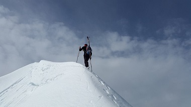 backcountry-skiiing.jpg