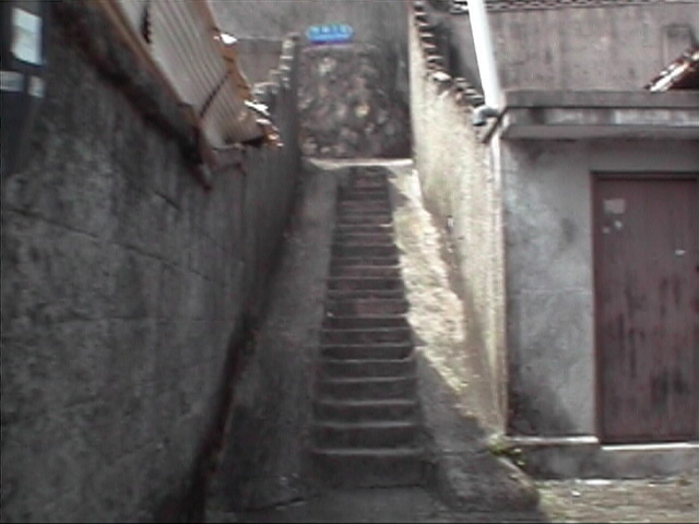 春川　ユジンの家　階段