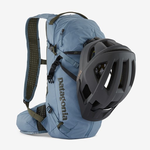 スリムシェイプで動きを妨げないバイクリュック！Patagoniaの