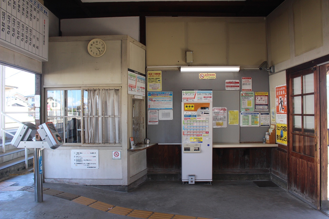 松前駅(まさき)a11