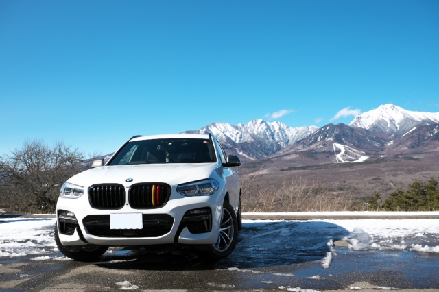 BMW X3 M40ｄと平沢峠からの八ヶ岳連峰