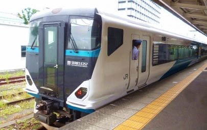 JR東日本E257系電車2000番台伊豆箱根西武鉄道特急「踊り子」「スーパービュー踊り子」GKデザインGK Design