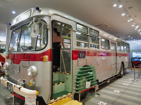 路線バス 日野 BR10【電車とバスの博物館】