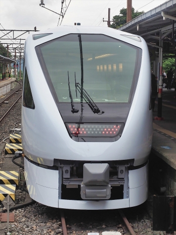 東武鉄道 特急スペーシアＸ N100系電車