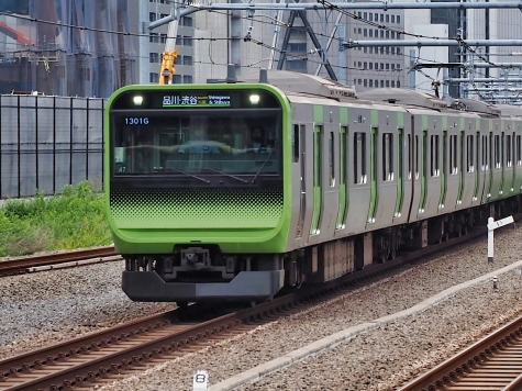 2023年7月 JR山手線 E235系電車【高輪ゲートウェイ駅】