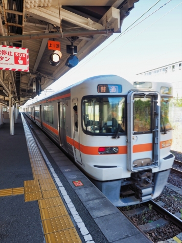 JR東海 東海道本線 313系 電車（三島駅）
