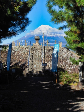 鈴川の富士塚