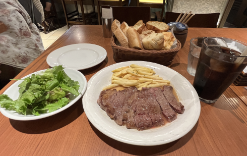 230902メゾンカイザーのお肉ランチ