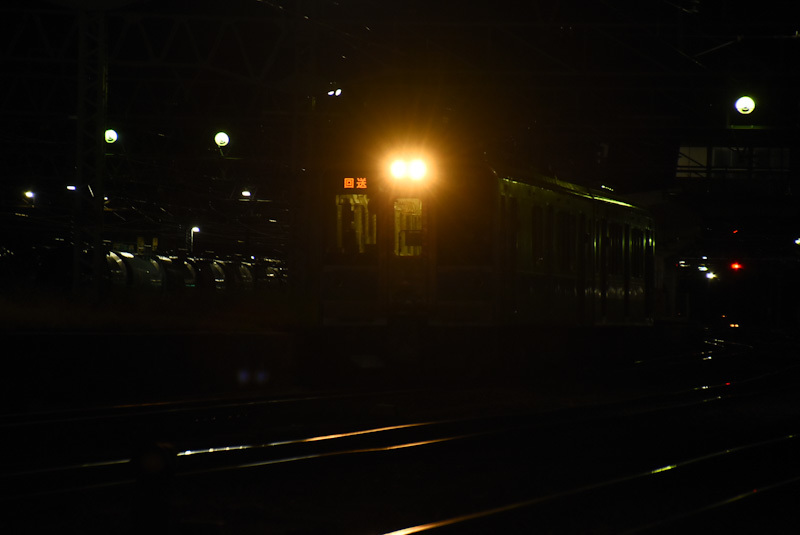 2023年11月25日撮影　南松本にて　E127系　霜取り電車　回送幕