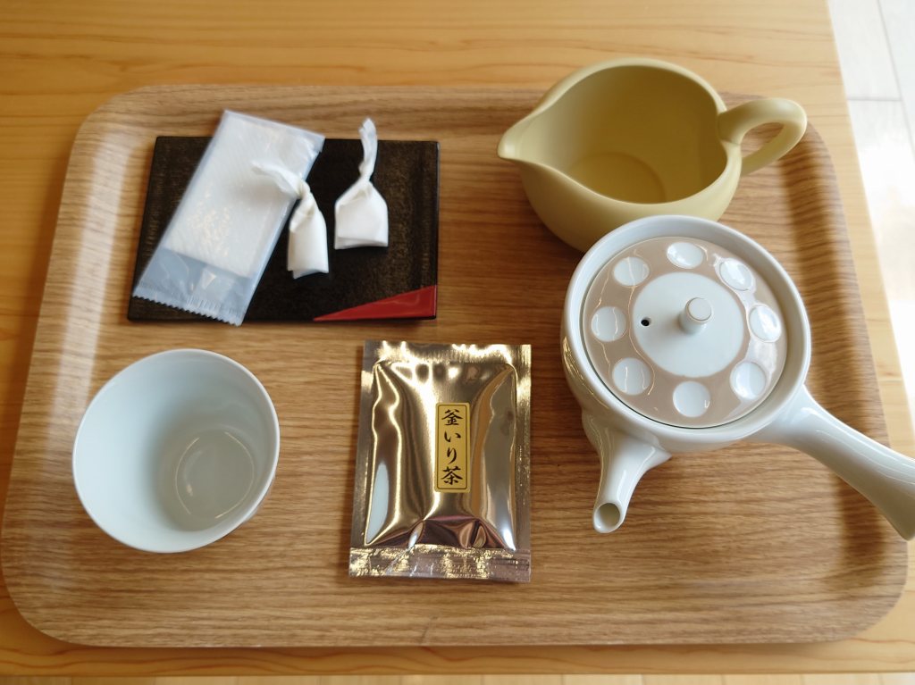 「うれしの茶交流館 チャオシル(佐賀県嬉野市)」カフェと展示と売店！予約で体験も